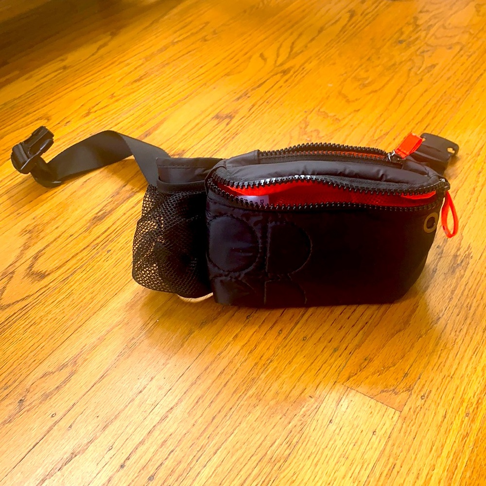 Sweaty Betty running belt / fanny pack.